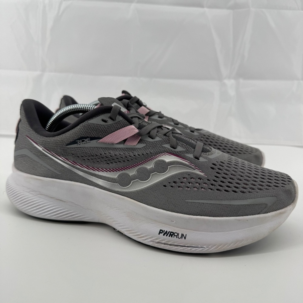 Saucony Ride 15 Running Shoes Womens 10.5 Grey Pink Low Top Sneakers S10730-15